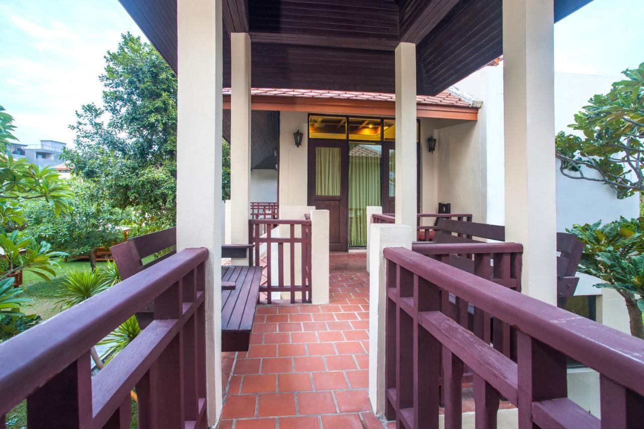 Achawalai Residence Village By Song Jomtien Beach Exteriör bild